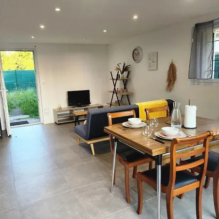 Duplex Near University, Hippodrome, Shopping Center Feriehus Pau