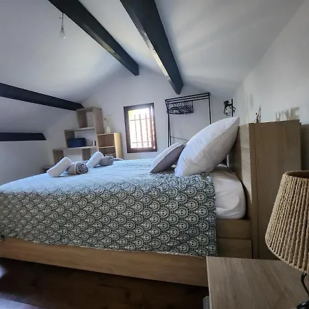 Dom wakacyjny Duplex Near University, Hippodrome, Shopping Center *