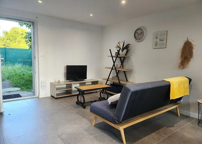 Duplex Near University, Hippodrome, Shopping Center