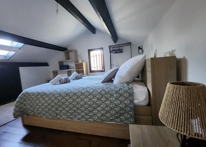 Dom wakacyjny Duplex Near University, Hippodrome, Shopping Center *