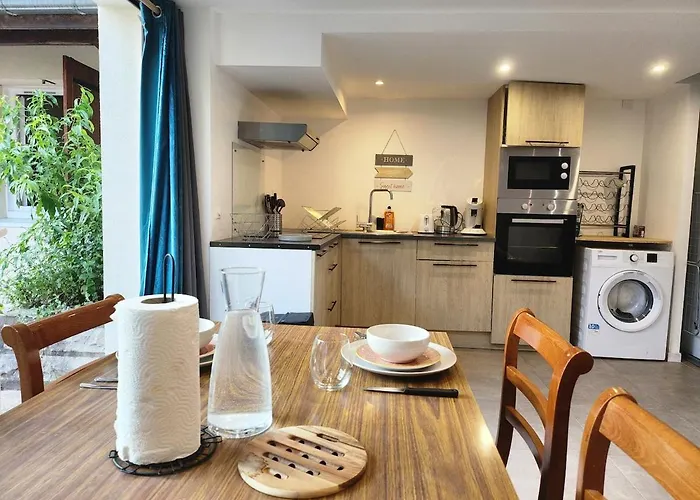 Duplex Near University, Hippodrome, Shopping Center * Pau