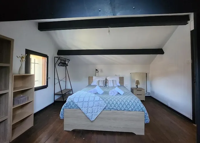 Dom wakacyjny Duplex Near University, Hippodrome, Shopping Center Pau